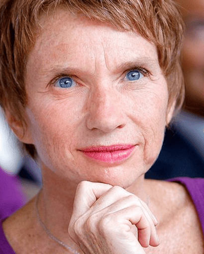 Portrait de Laurence PARISOT