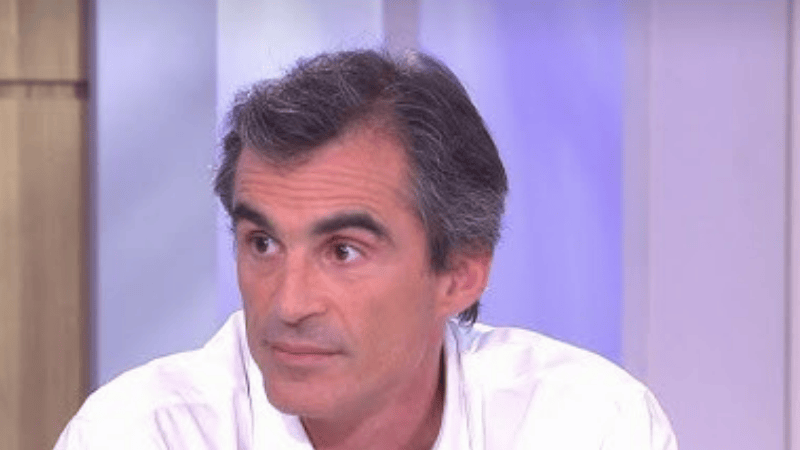 ©C à Vous France 5