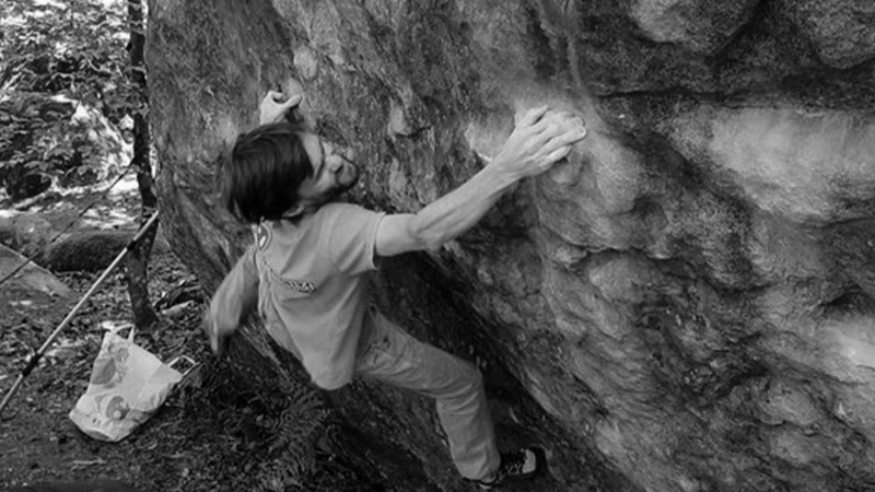 Intervention de Christophe BICHET pour planetgrimpe ©planetgrimpe