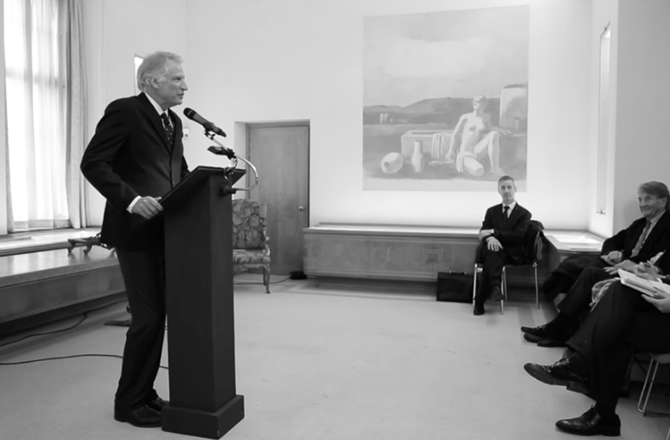Intervention de Dominique DE VILLEPIN pour Martin Bodmer ©MartinBodmer