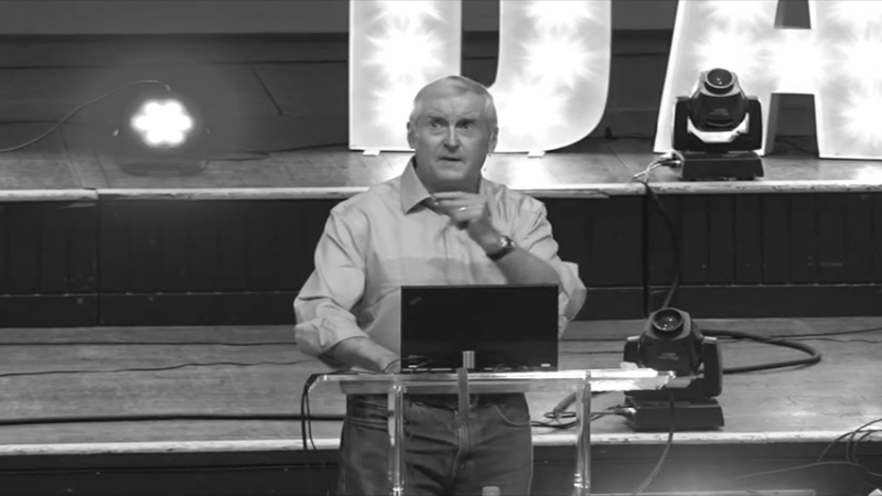 Intervention de Miles HILTON-BARBER pour Rediscover Church ©RC