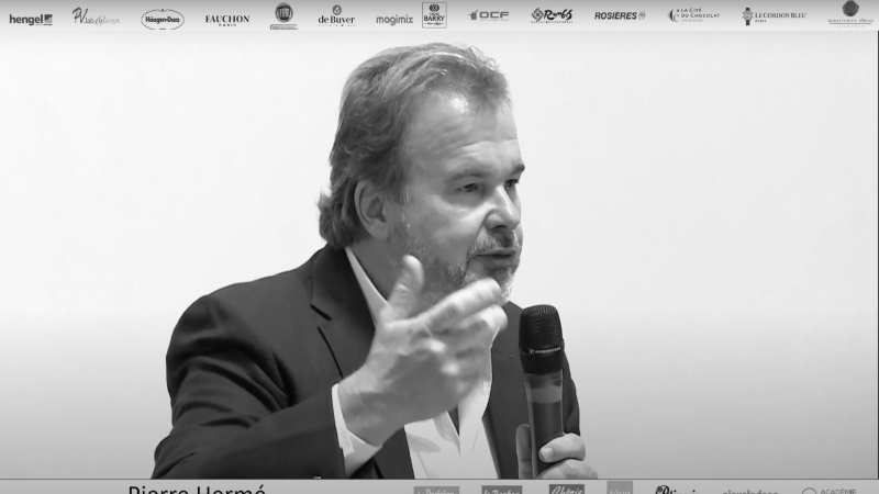 Intervention de Pierre HERMÉ pour Le Salon de la Pâtisserie ©salondelapatisserie