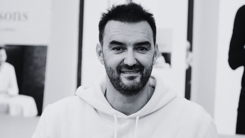 Présentation de l'émission Meilleur Patissier par Cyril LIGNAC ©Moritz Thibaud