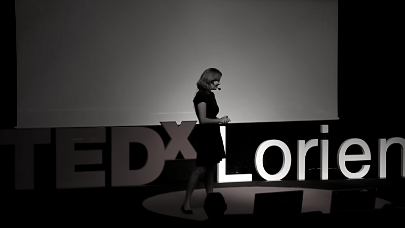 Intervention de Marie Eloy pour TEDxLorient ©TED