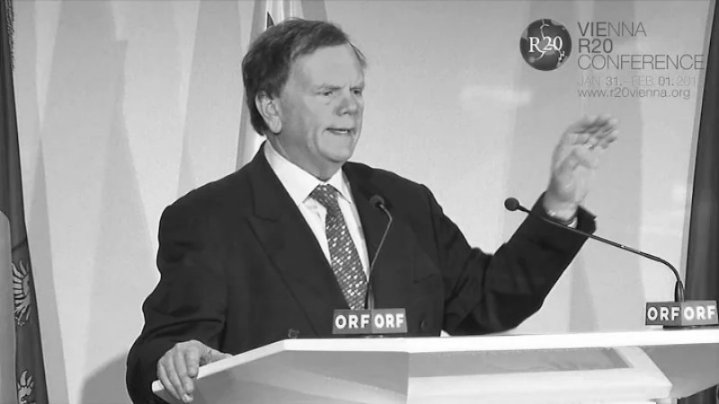 Intervention de Terry TAMMINEN pour Vienna R2 ©Vienna R2