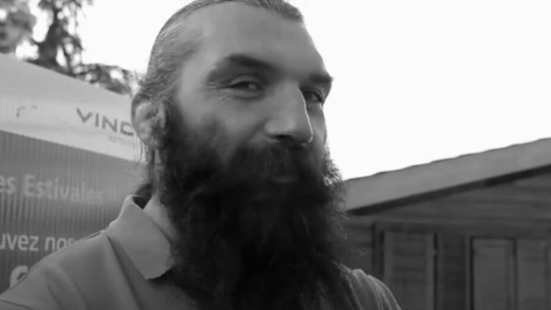Intervention de Sébastien CHABAL pour Vinci autoroute ©Vinci