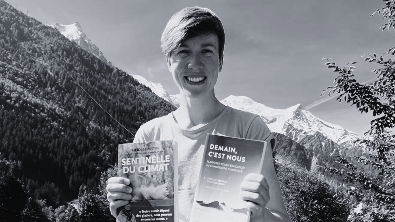 Heïdi SEVESTRE et ses deux nouveaux livres ©M. Herenstein