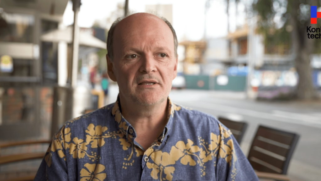 Intervention de Luc JULIA pour Konbini ©Konbini