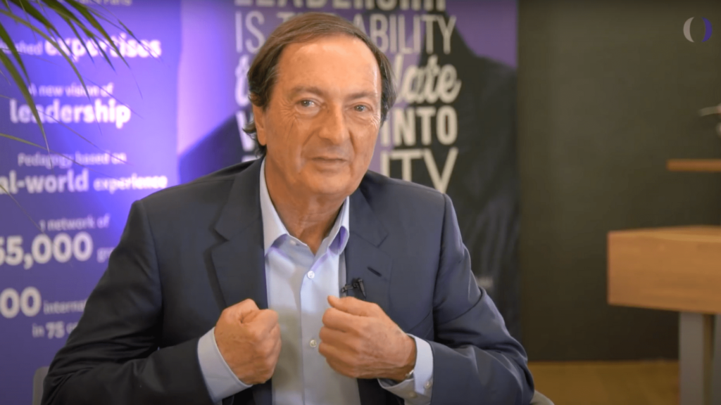 Intervention de Michel-Édouard LECLERC pour une école ©NeomaBusinessSchool