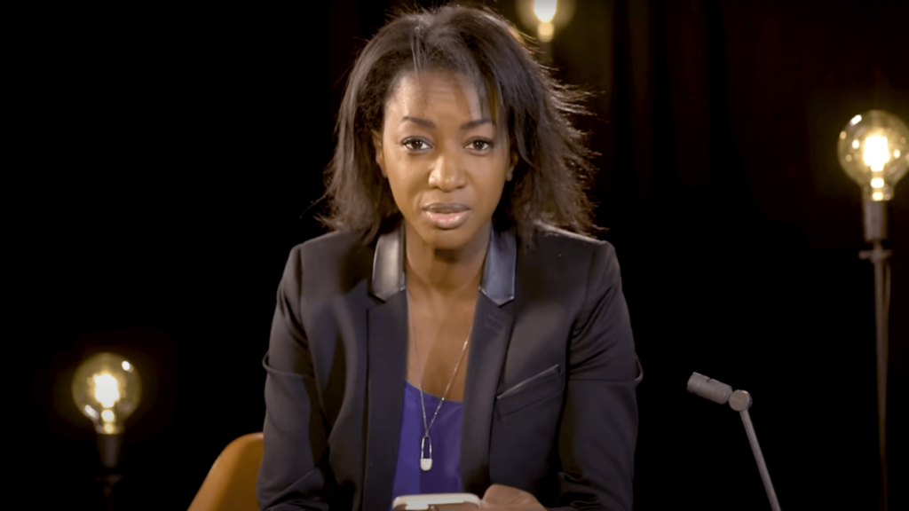 Participation d'Hapsatou SY pour une interview ©France Inter