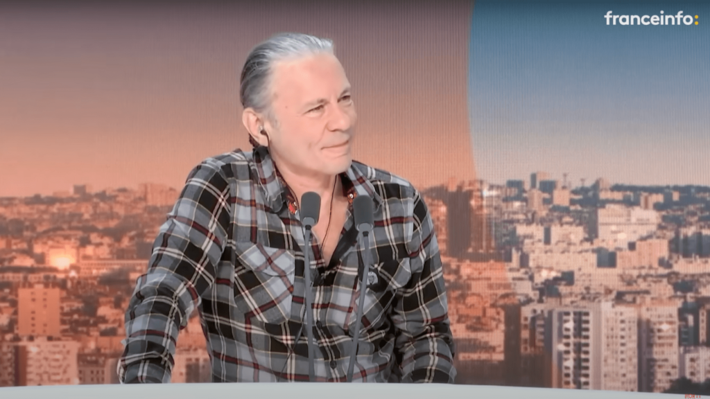 Participation de Bruce DICKINSON pour une émission TV ©Iron Beast