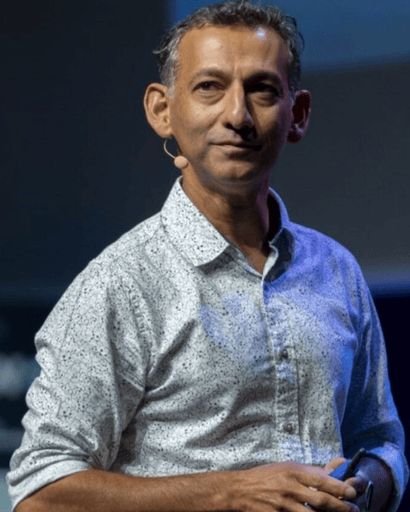 Portrait de Dhiraj MUKHERJEE