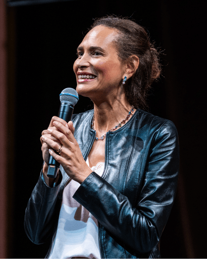 Portrait de Frédérique BEDOS