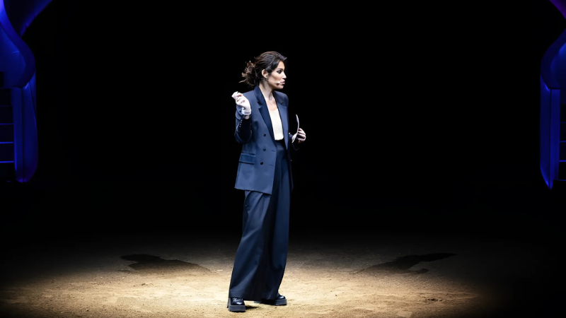 Intervention de Laurie CHOLEWA pour une conférence