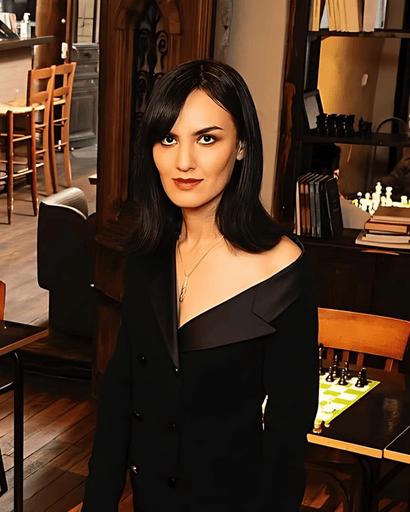 Portrait de Mitra HEJAZIPOUR