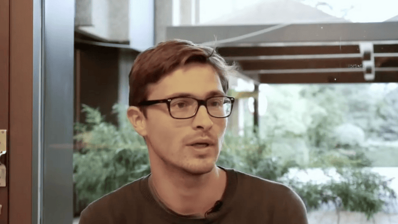 Échange avec Marc DE LA MÉNARDIÈRE