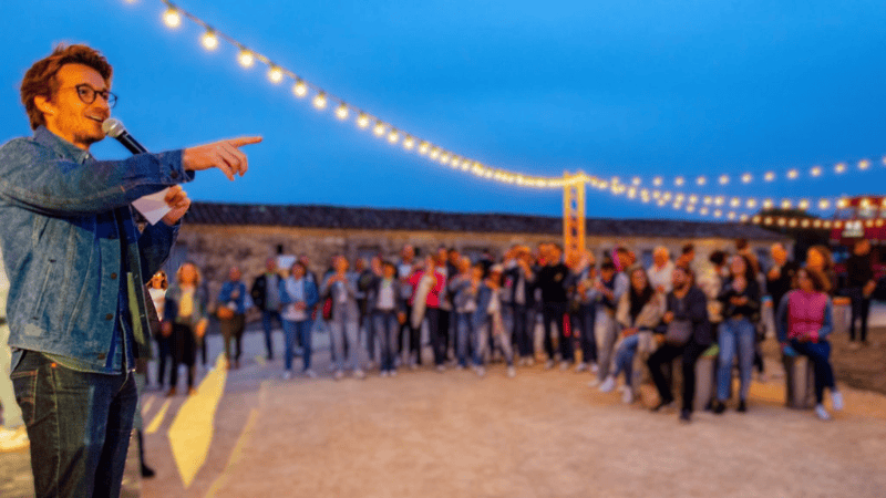 Jérémy CHARBONNEL est maître de cérémonie pour la MAIF @LinkedIn/Jérémy CHARBONNEL