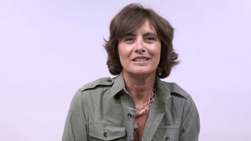 Inès DE LA FRESSANGE lors d'une interview